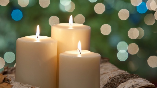 Choosing the Right Candle Scents for Every Mood