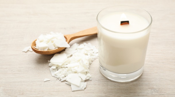 Exploring the Benefits of Soy Candles for a Cleaner Burn?